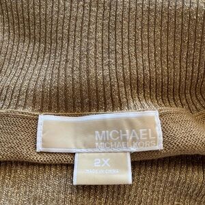Gold Sparkling Cowl